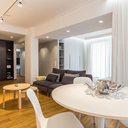 Elegant Apartment W Great Balcony In Vouliagmeni Афины Экстерьер фото