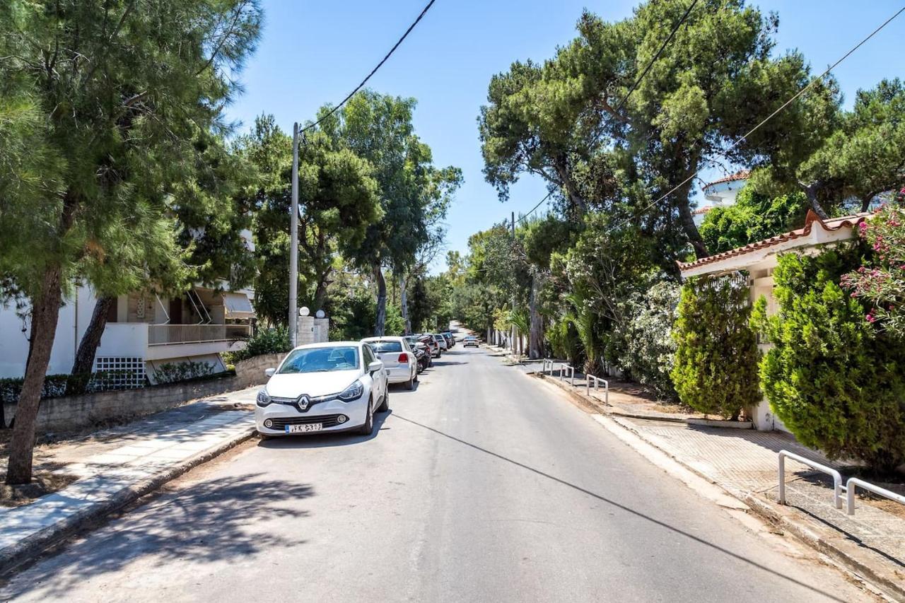 Elegant Apartment W Great Balcony In Vouliagmeni Афины Экстерьер фото