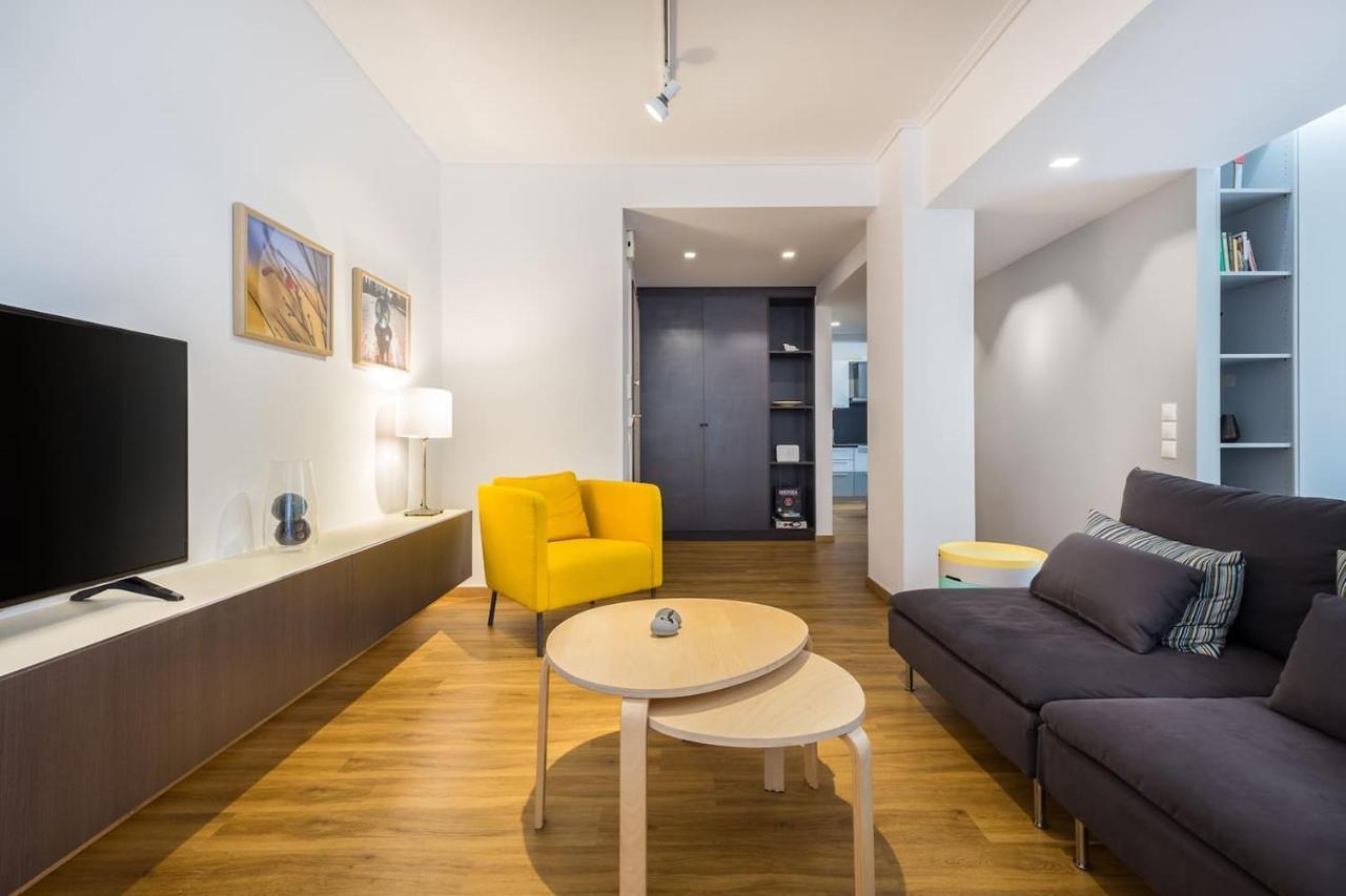 Elegant Apartment W Great Balcony In Vouliagmeni Афины Экстерьер фото